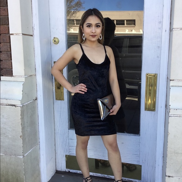 SOLD OUT - Picture 2 of 5